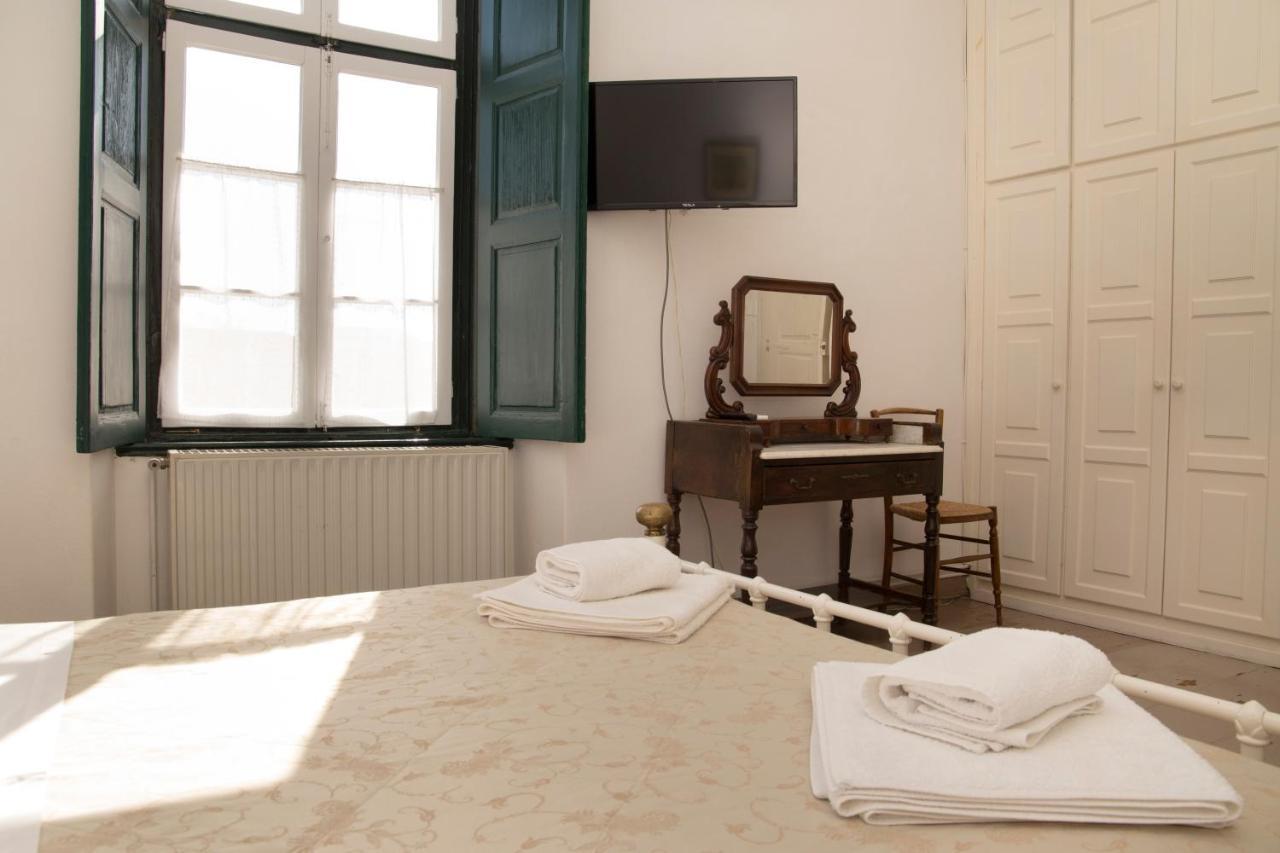 Villa 1861 Mansion Spetses Esterno foto