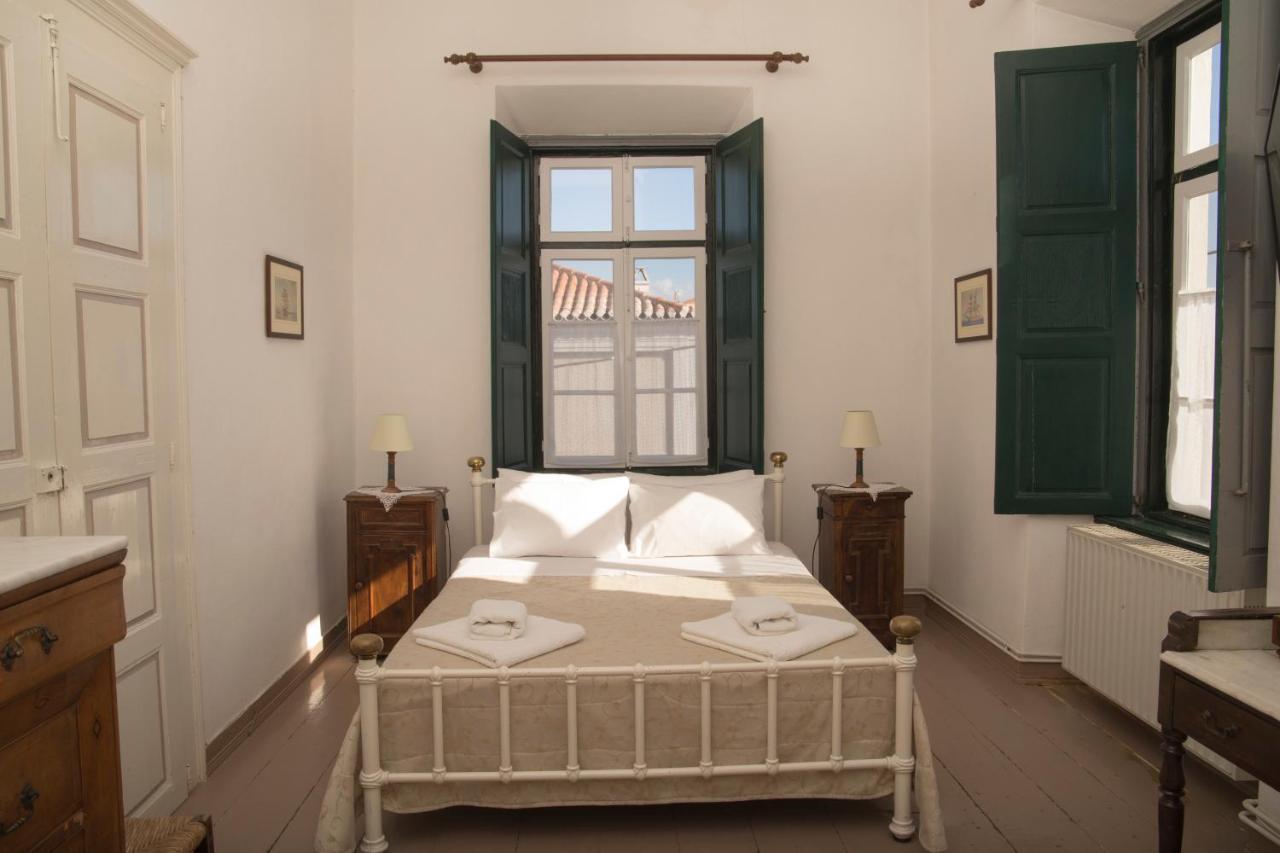 Villa 1861 Mansion Spetses Esterno foto