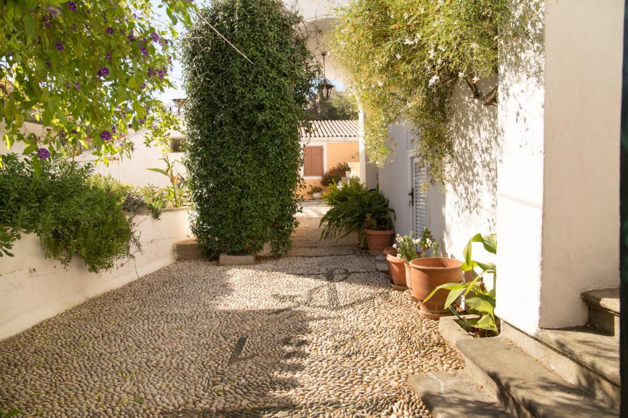 Villa 1861 Mansion Spetses Esterno foto