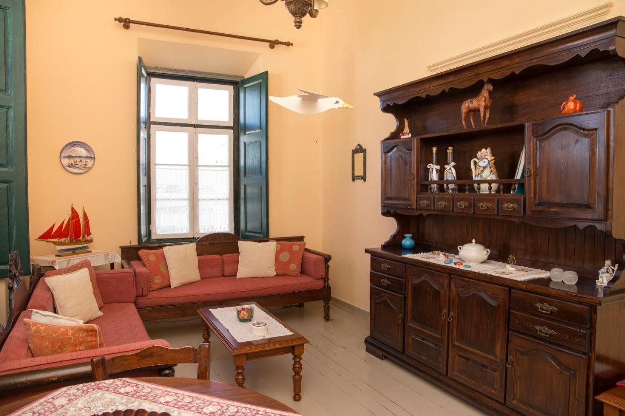 Villa 1861 Mansion Spetses Esterno foto